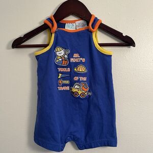 Simply Basic Vintage 90s Embroidered Bear Construction Romper- 6/9M